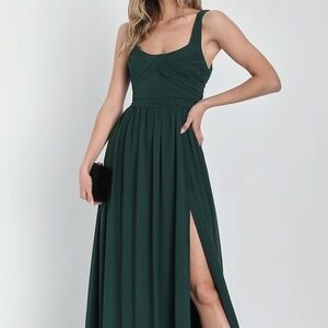 Emerald green floor length Lulus dress